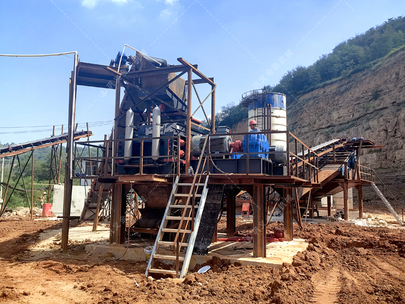 金聯(lián)機(jī)械生產(chǎn)的1510液壓對輥制砂機(jī)怎么樣?附現(xiàn)場案例 金聯(lián)機(jī)械生產(chǎn)的1510液壓對輥制砂機(jī)怎么樣?附現(xiàn)場案例