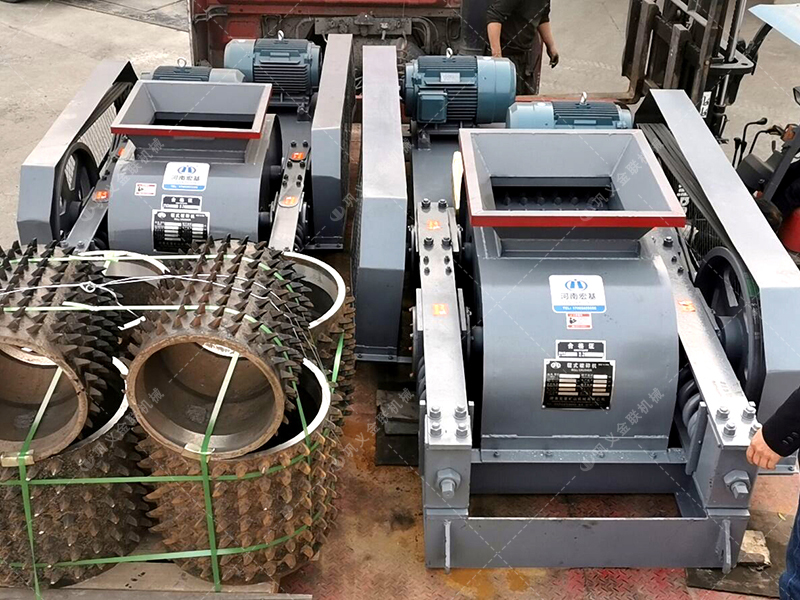 破碎石膏原礦料的雙齒輥破碎機廠家如何選擇？